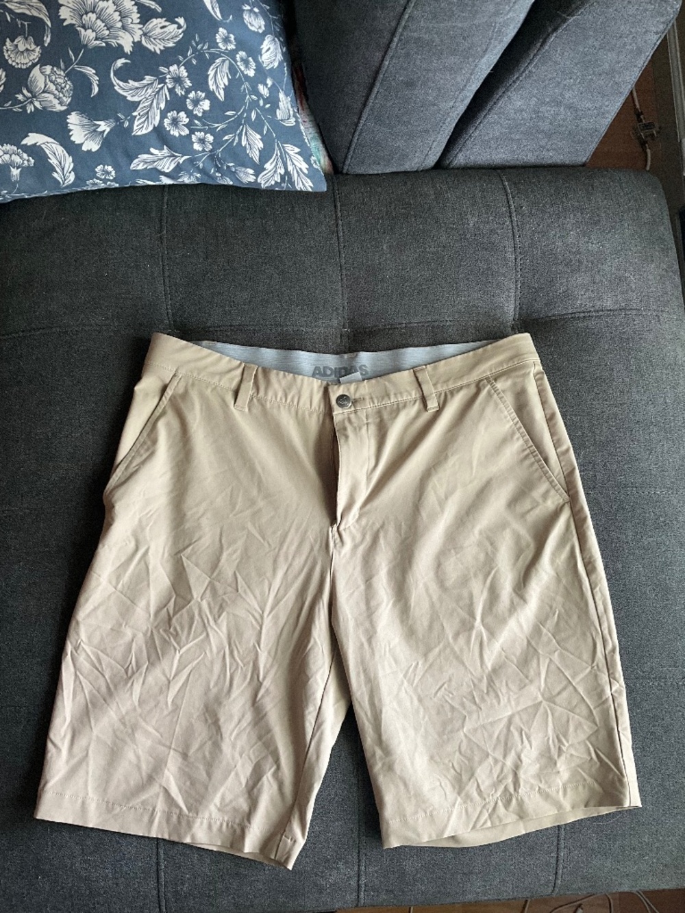 NWOT Adidas Chino Flat Front Banded Waist Shorts Size 35